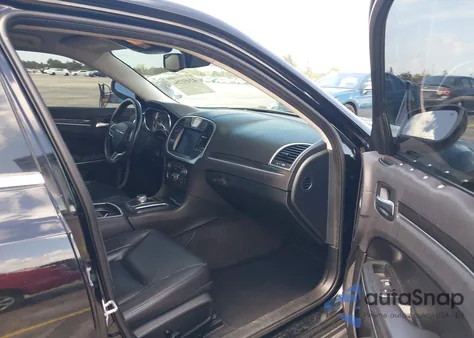 2018 Chrysler 300 Touring L from USA, damaged, VIN 2C3CCAAG1JH218326